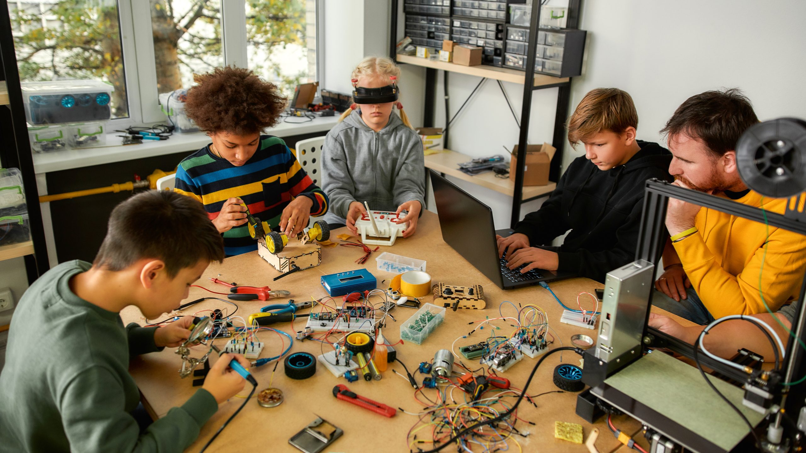 iDESIGN Solutions blog post: classroom makerspace