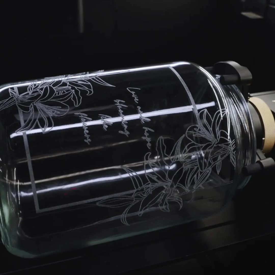 Glass jar on an xTool rotary